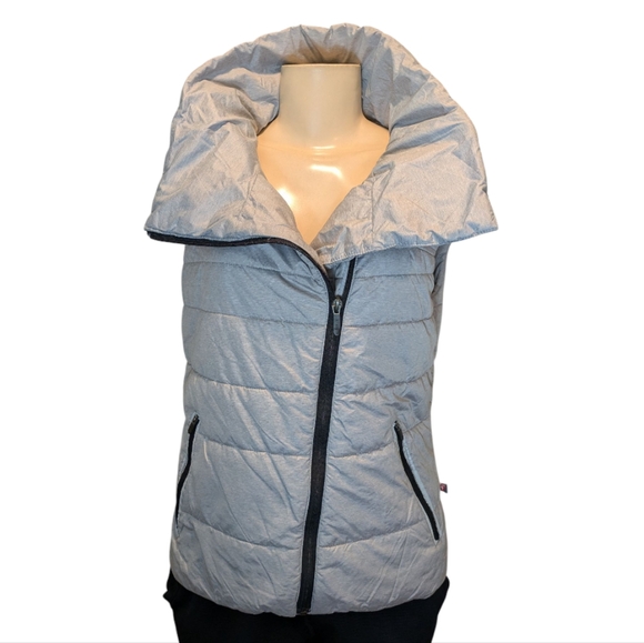 Zella Gray Asymmetrical Zip Funnel Neck PrimaLoft Puffer Vest Women's Medium - Picture 7 of 17